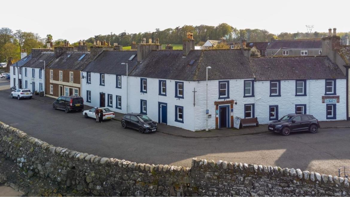 The Harbour Inn Garlieston Exterior photo